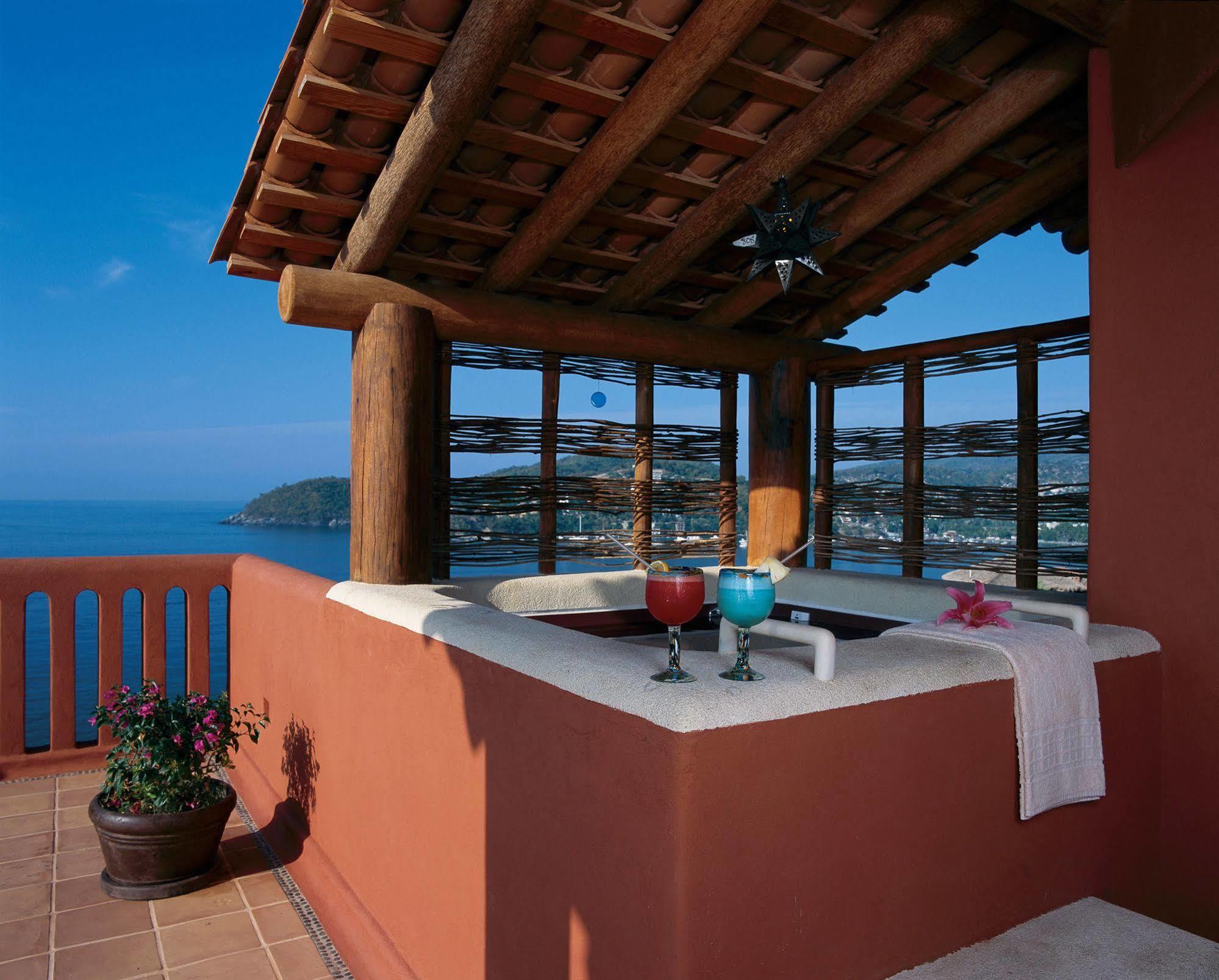 Hotel Club Intrawest à Zihuatanejo Extérieur photo